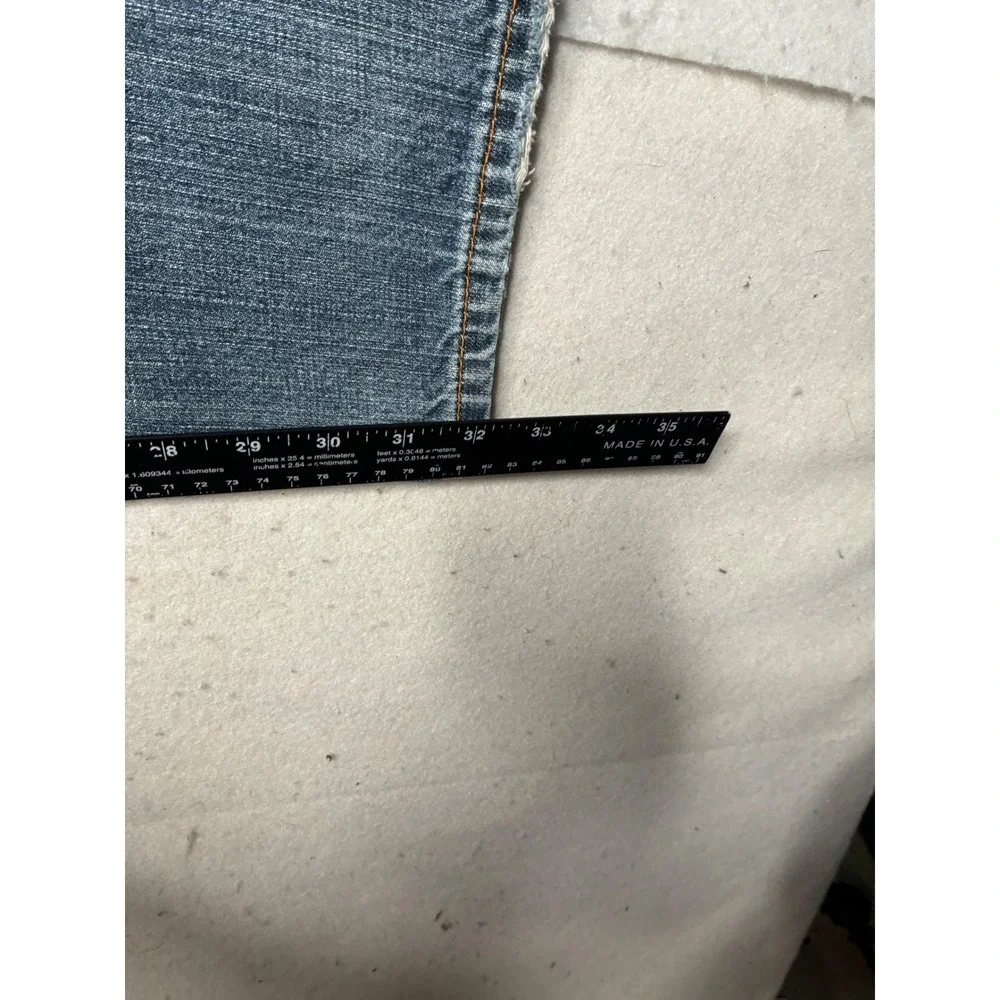 Levis 514 Straight Fit Mens Jeans 34x32 Medium‎ Wash Distressed Blue Denim